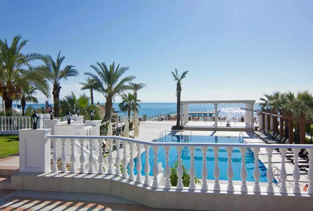 hotel onkel resort antalya_shabavizparvaz_01.jpg